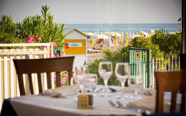 Hotel Tritone