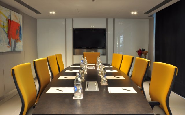 Maitria Hotel Sukhumvit 18 Bangkok – A Chatrium Collection