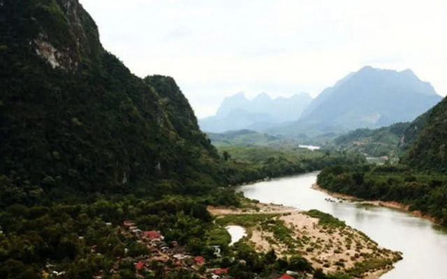 Riverview Bungalows & GH