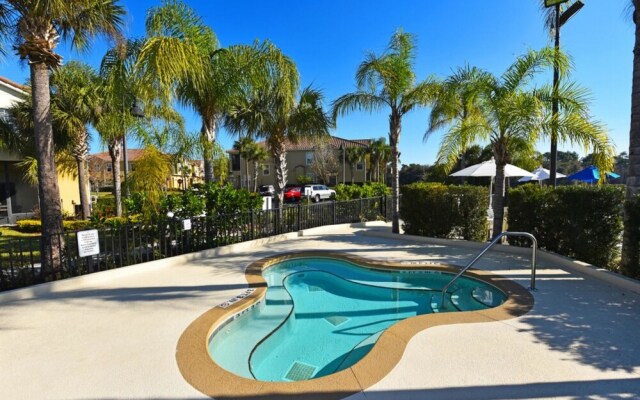 Oakwater Resort 2816