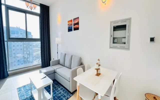 OYO 1194 Home Orion Building 514