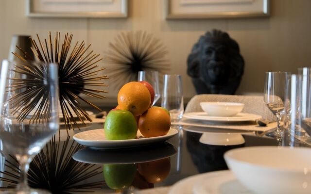 Maison Privee - Five Residence