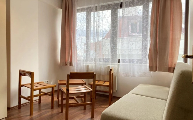 Superb Flat Close to Cevahir Mall in Sisli