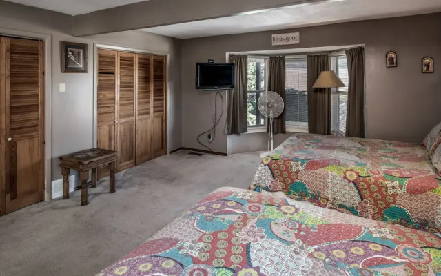 Ruidoso Three-bedroom