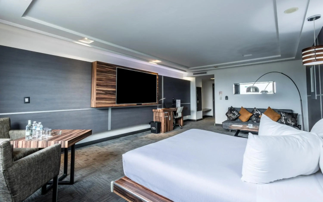 Suites Inn La Muralla Metepec