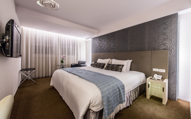 Forward Hotel Nangang