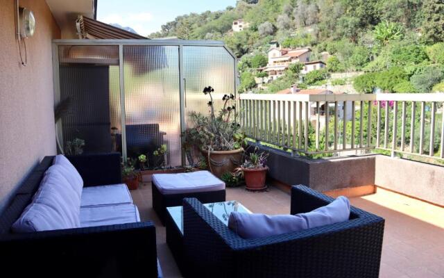 "Le Rooftop" Immense Terrasse et Parking