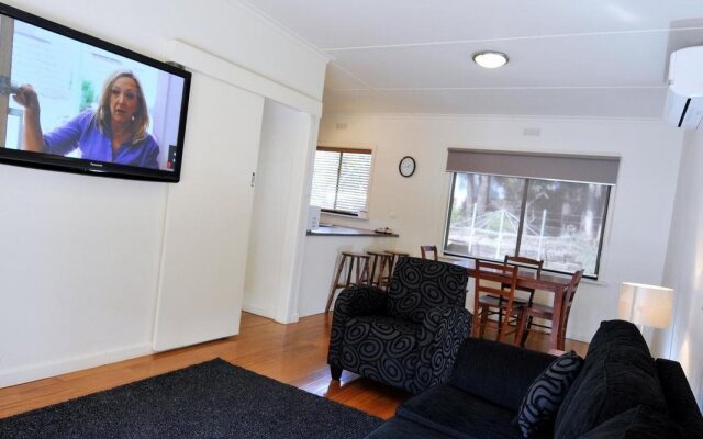 National Hotel Complex