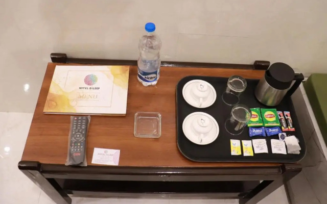 OYO 89326 Maharaja Hotel