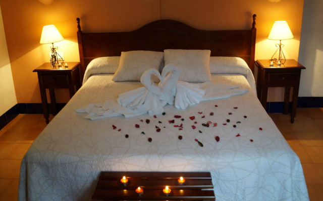 Hotel Caserio de Iznajar