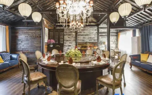 Shanghai Caoxi Bieyuan Homestay(Zhujiajiao Ancient Town Shop)