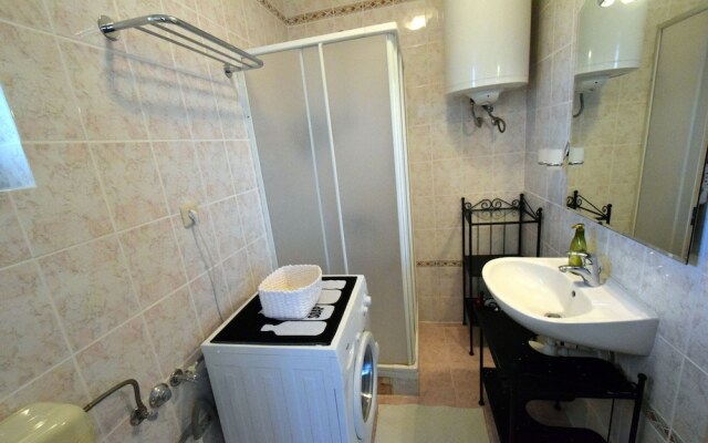 Halapir Apartment