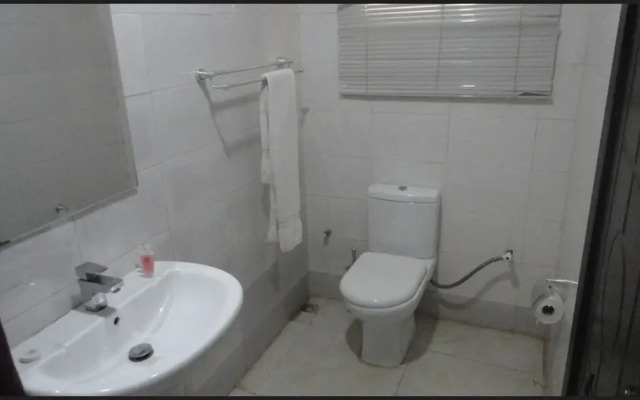 Mitros Residences
