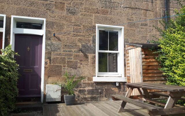 412: Regent Place apartment