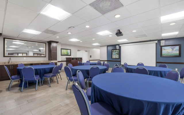 Best Western Cocoa Beach - Port Canaveral