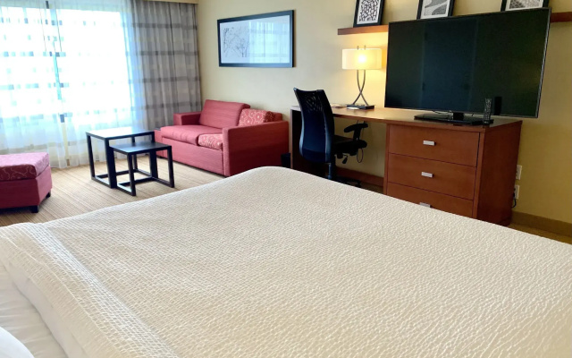 Courtyard by Marriott Buffalo Amherst/University
