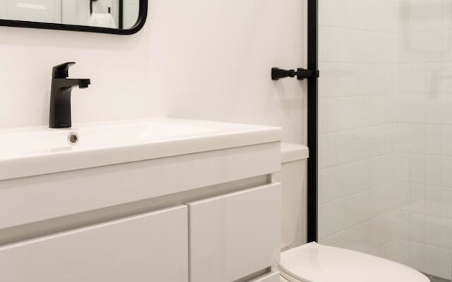 Hotel Knox - Downtown Montreal