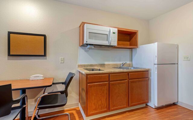 Extended Stay America Select Suites - Atlanta - Chamblee