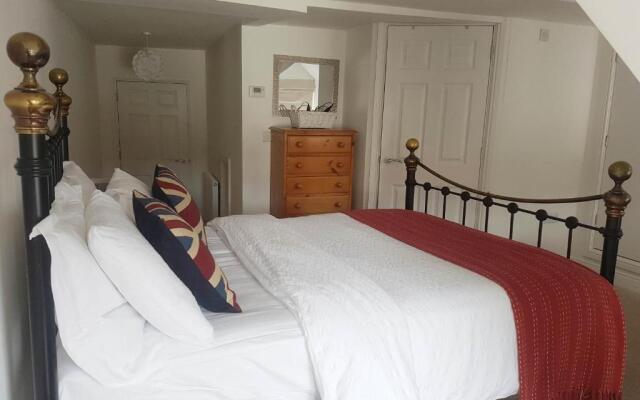 Warwick Market Place Apartment