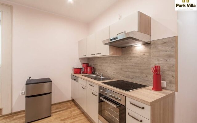 Park Villa Apartments