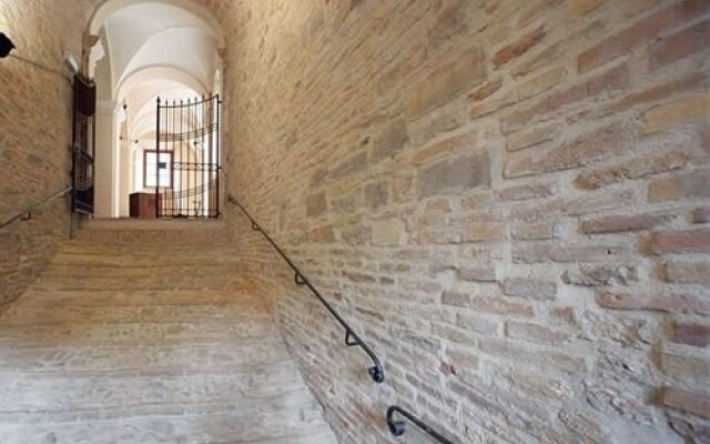 Palazzo Servanzi Confidati