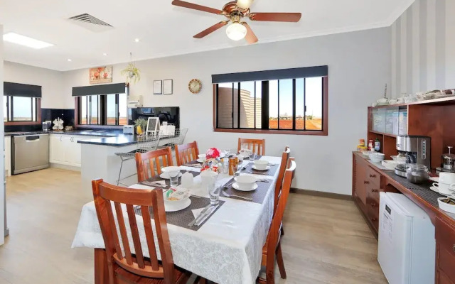 Dunelm House Bed and Breakfast