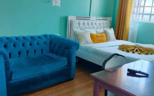 Lux Suites Essie Towers Naivasha
