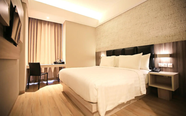 Luminor Hotel Jambi Kebun Jeruk by WH