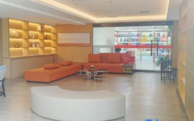Vienna Hotel (Xiaoyi Wanda Plaza Municipal Government Branch)