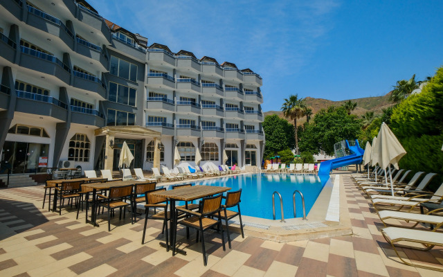 Selen Hotel Icmeler