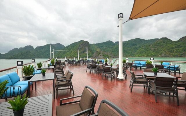 Paradise Grand Cruise - Lan Ha Bay