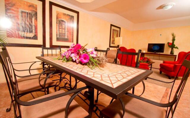Buganvillas Hotel Suites & Spa