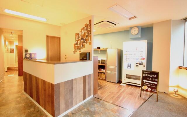 Osaka Guesthouse Nest - Hostel