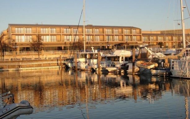 Channel Inn