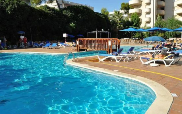 Ponient Aparthotel Marinada