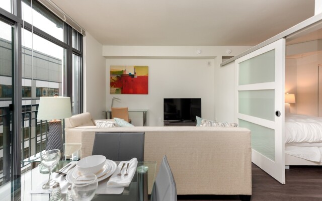 Global Luxury Suites in Ballston