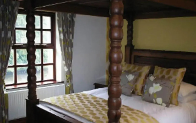 Green Grove Country House