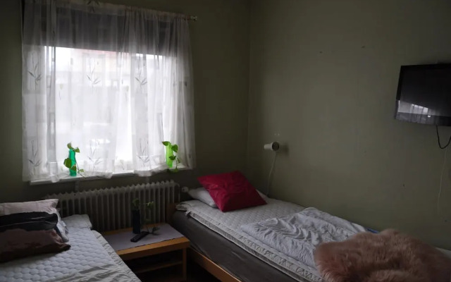 Roddaren Vandrarhem - Hostel