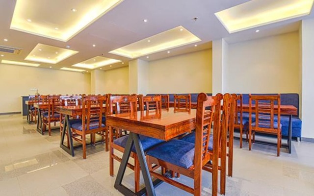 Fabhotel Prime Pink City Park