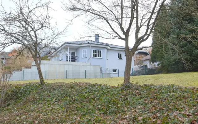 Luxurious Apartment in Ulmen near Lake