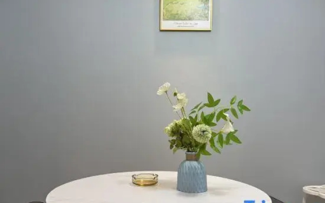 Shiguang Lanyu Movie Apartment (Zhangjiagang Meilin Plaza)