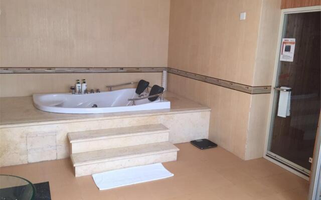 Kerren Hot Spring Hotel