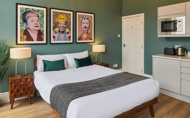 Host Stay The Falkner Quarters II and III