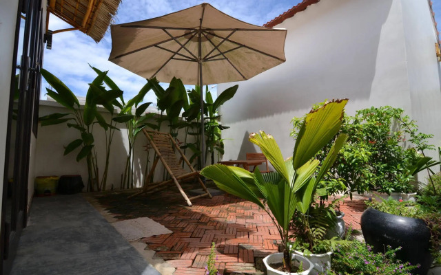 LIDO Homestay