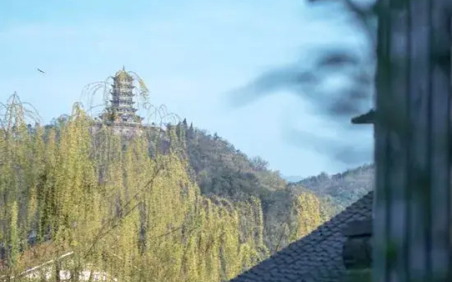 Starway Hotel (Dujiangyan Scenic Area Nanqiao)