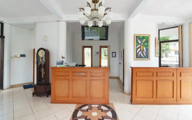 OYO 1339 Sinergi Hotel Tretes