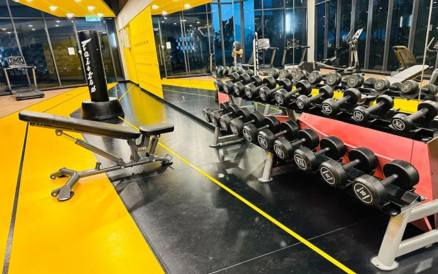 Neu Suites Horizon View Apartments