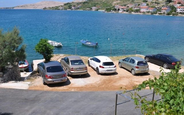 Draga - 15 m From Pebble Beach - SA1