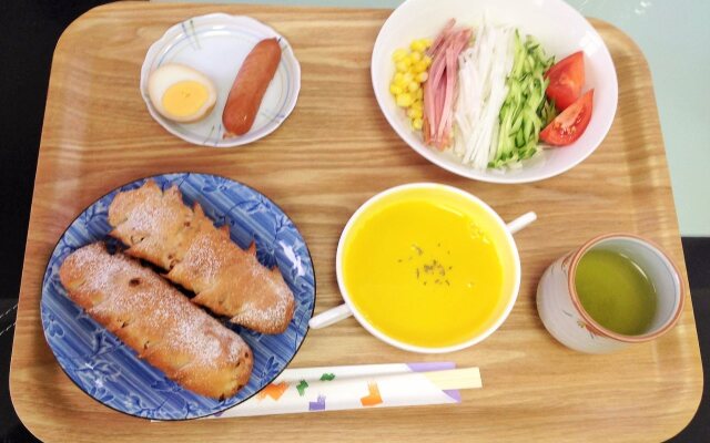 Atami Red House