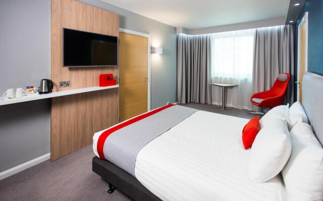 Holiday Inn Express Leeds City Centre Armouries, an IHG Hotel